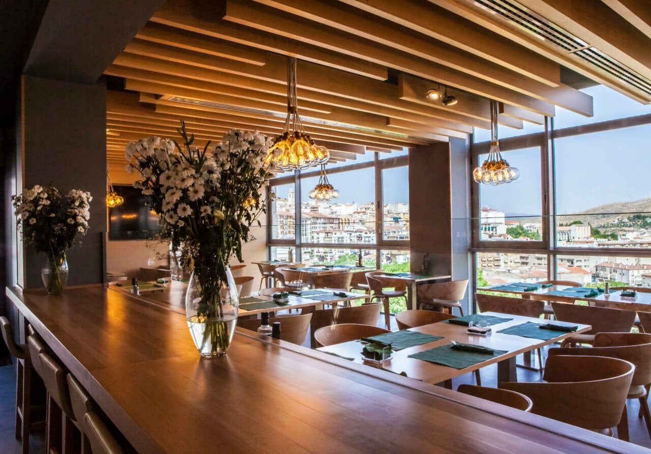 Fotografía y vídeo corporativo Nueva imagen y página web de restaurante Atracón